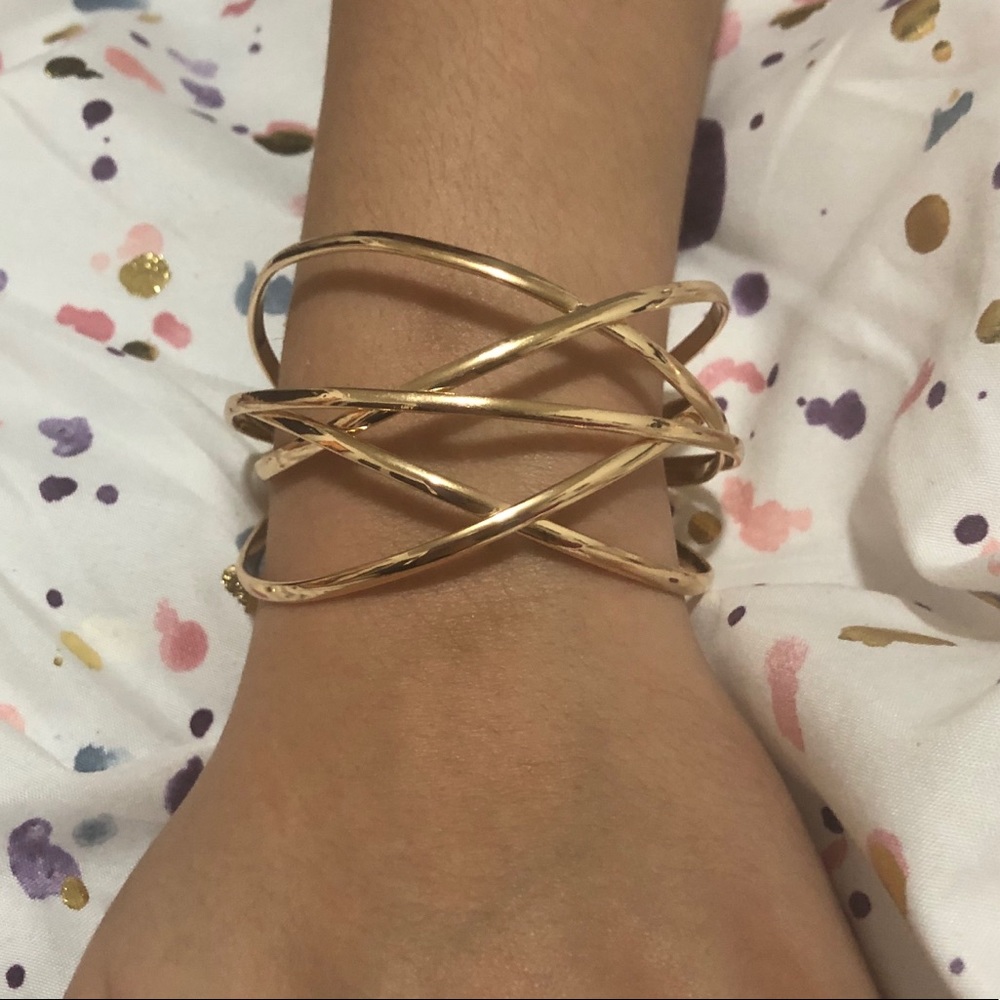 NEW ✨Metallic Braided Wide Cuff Bracelet - Picture 5 of 6